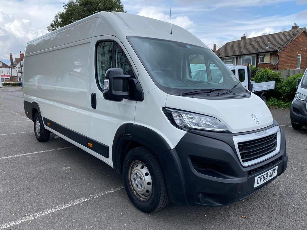 Peugeot Boxer - 2.0 BlueHDi 435 Professional L4 H2 Euro 6 5dr