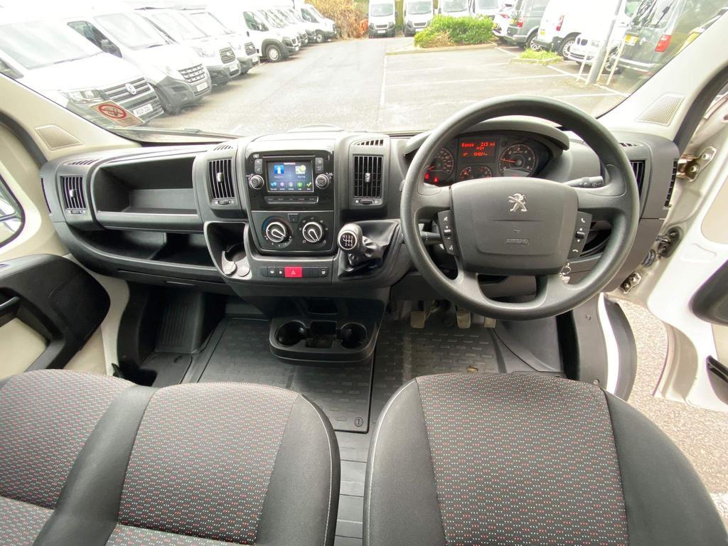 Peugeot Boxer - 2.0 BlueHDi 435 Professional L4 H2 Euro 6 5dr