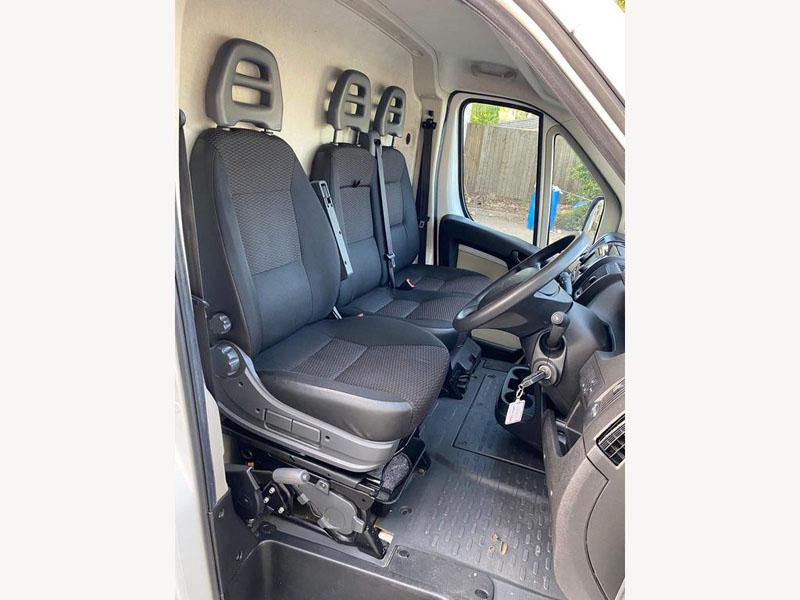 Peugeot Boxer 2.0 BlueHDi 435 Professional L4 H2 Euro 6 5dr